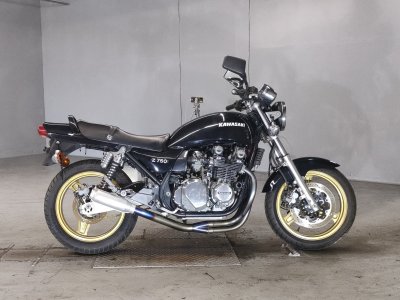 Kawasaki ZEPHYR750 2004