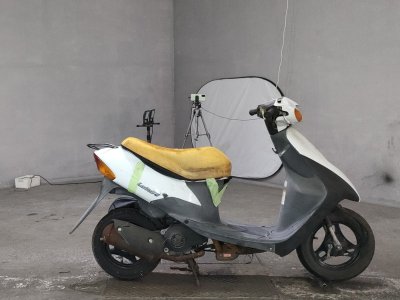 Suzuki LETS2