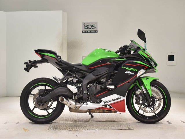 Kawasaki NINJA ZX-25R 2022