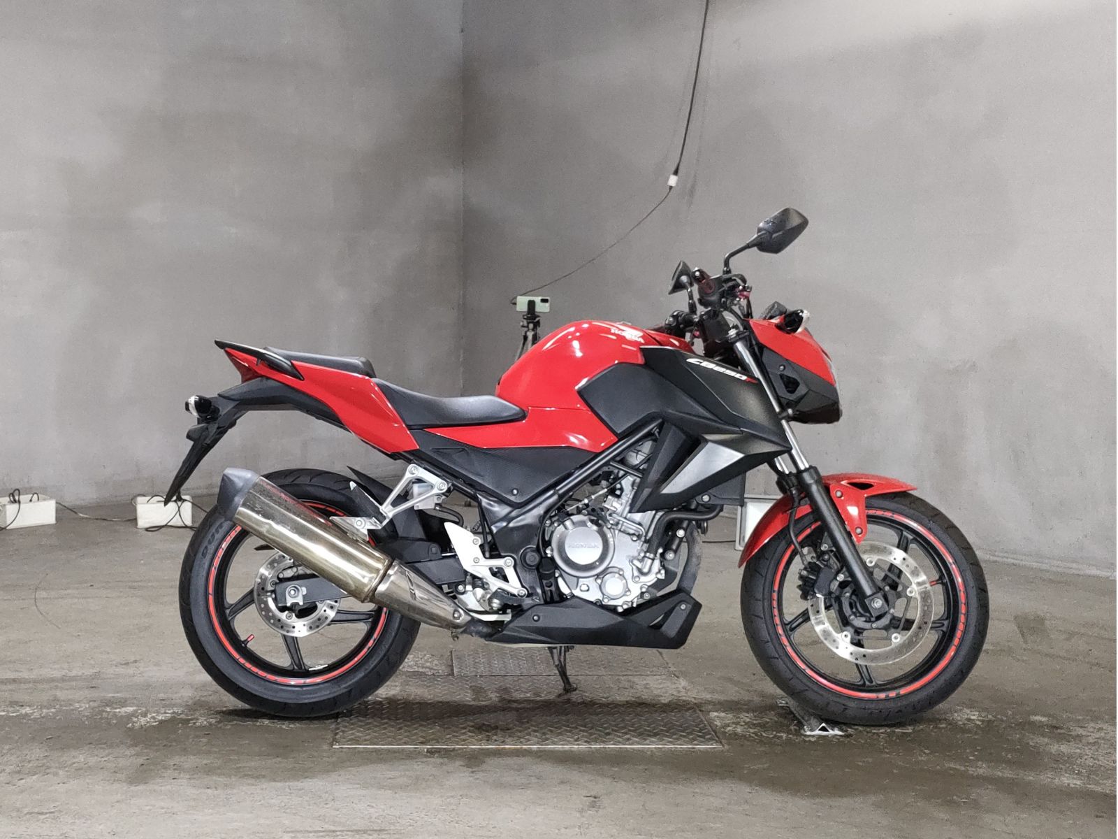 Honda CB250 2015