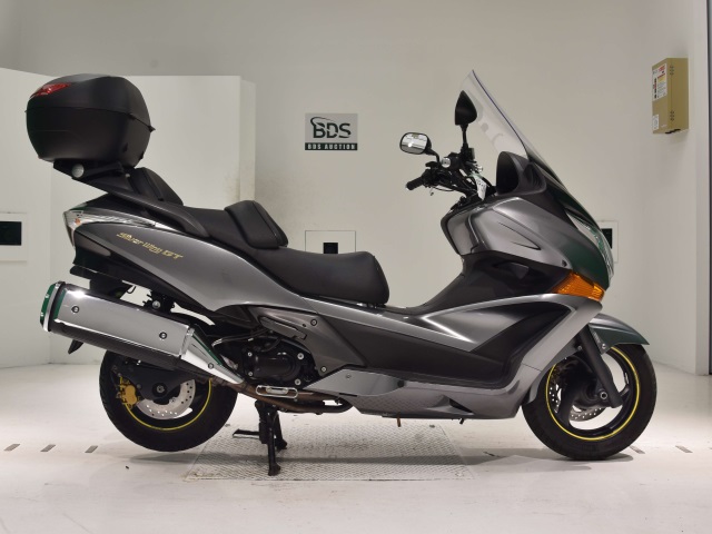 Honda SILVERWING600GTA 2010