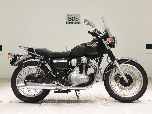 Kawasaki W800 2016