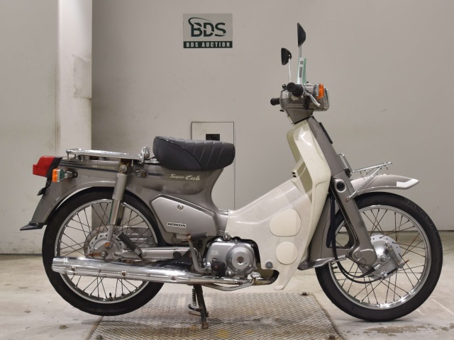Honda C90-E 2002