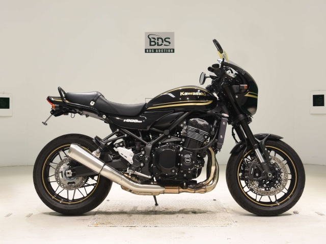 Kawasaki Z900RS CAFE 2024