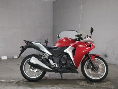 Honda CBR250R 2011