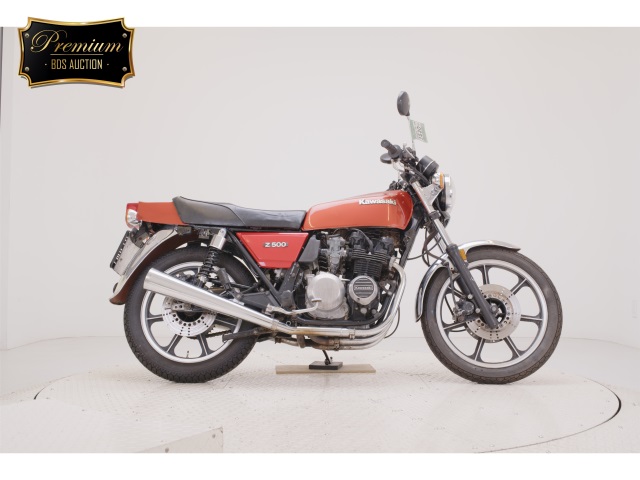 Kawasaki Z500 2025