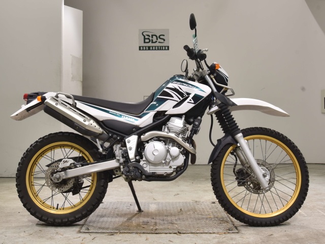 Yamaha SEROW XT250 2017