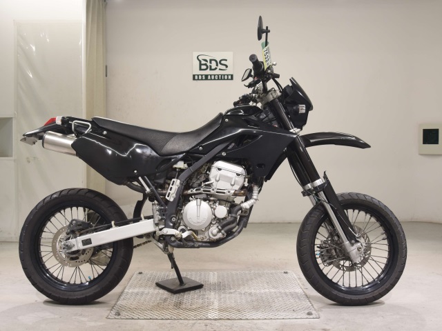 Kawasaki D-TRACKER250 2003