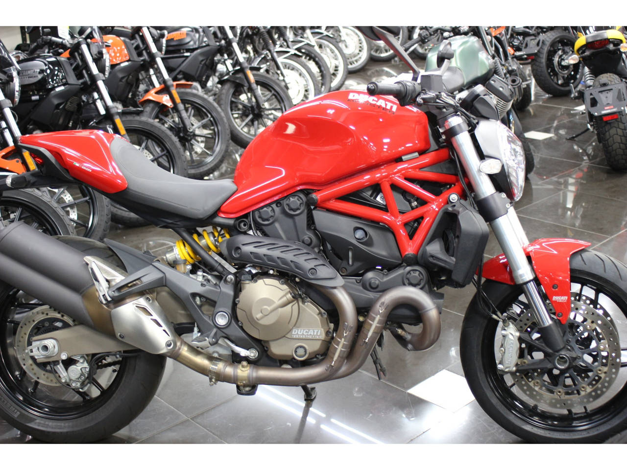 Ducati MONSTER 821 2015