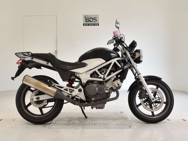 Honda VTR250 2009