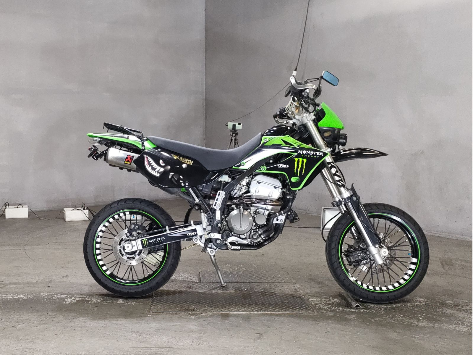 Kawasaki D-TRACKER250 2005