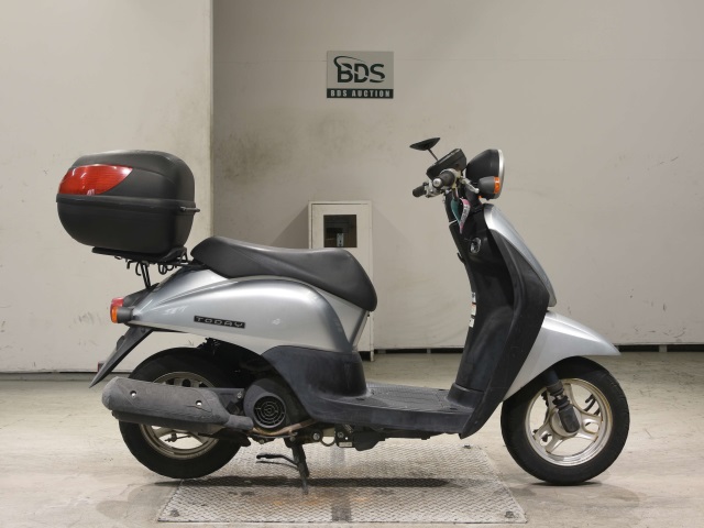 Honda TODAY 2012