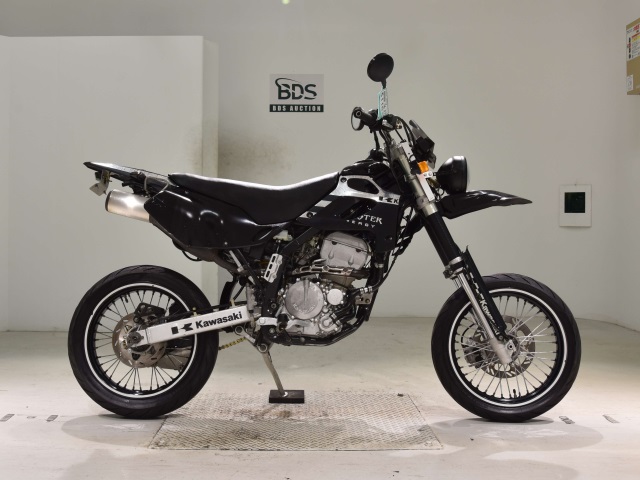 Kawasaki D-TRACKER250 2001