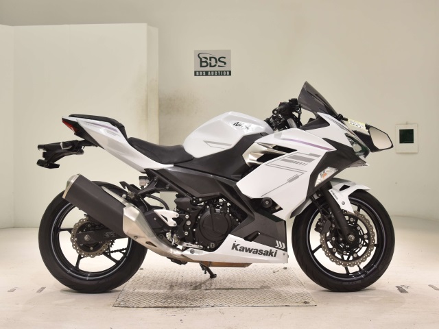 Kawasaki NINJA400 2022