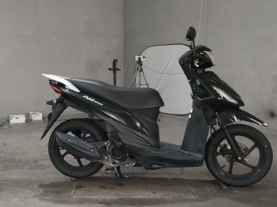 Suzuki ADDRESS V110