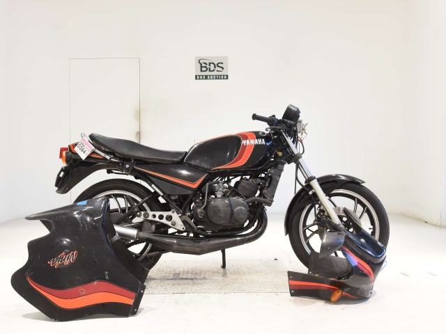Yamaha RD250LC