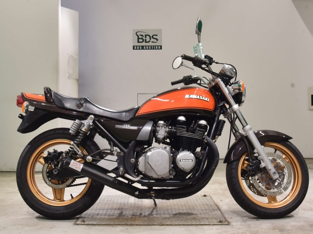 Kawasaki ZEPHYR750 2024