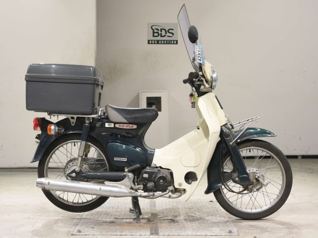 Honda C50 2008