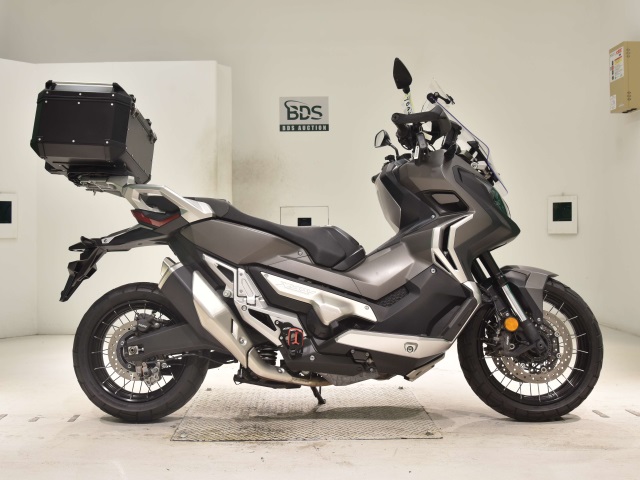 Honda X-ADV750 2019