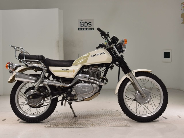 Honda SILKROAD 1982