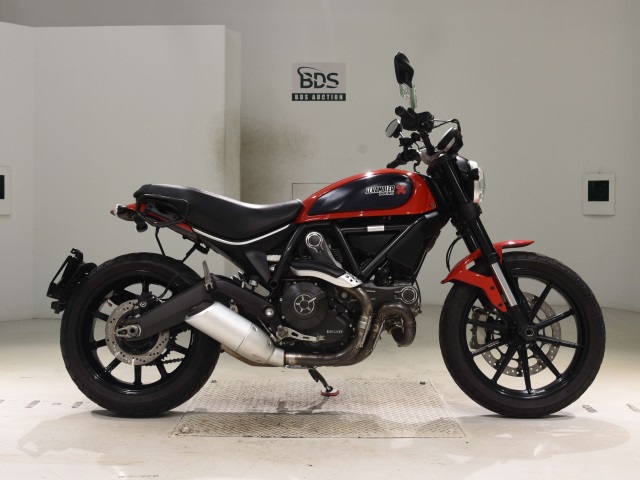 Ducati SCRAMBLER 803 ICON 2015