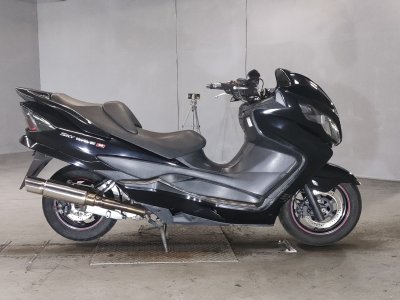 Suzuki SKYWAVE 250M