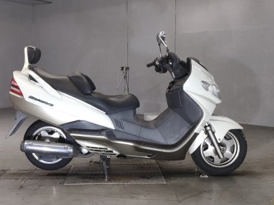Suzuki SKYWAVE 250