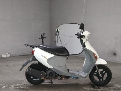 Suzuki LETS4