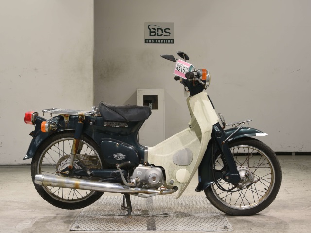 Honda C90 1997