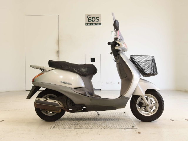 Honda LEAD100 2001