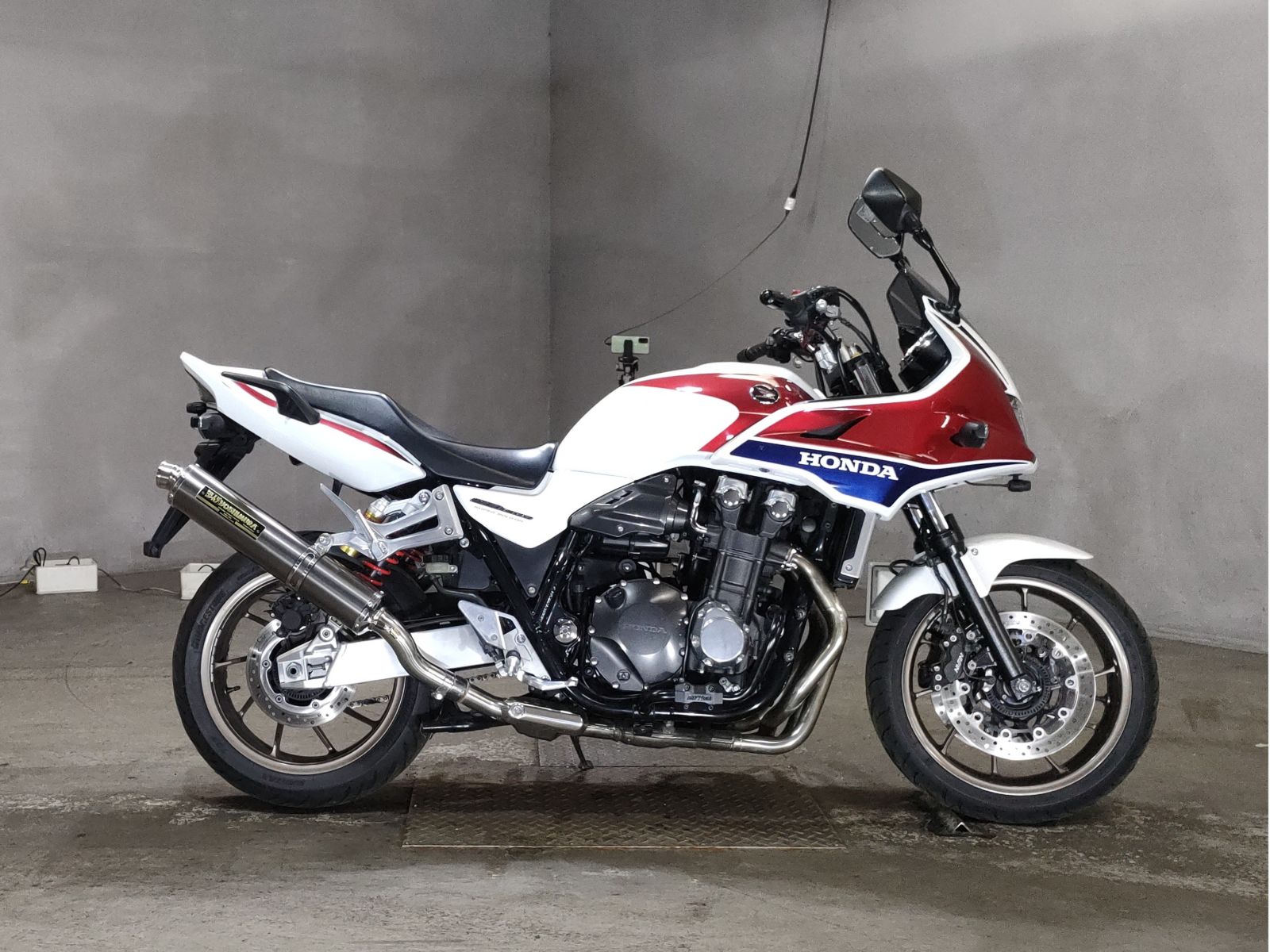 Honda CB1300SF BOLDOR 2015