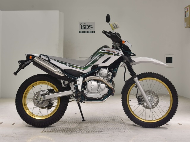 Yamaha SEROW XT250 2020
