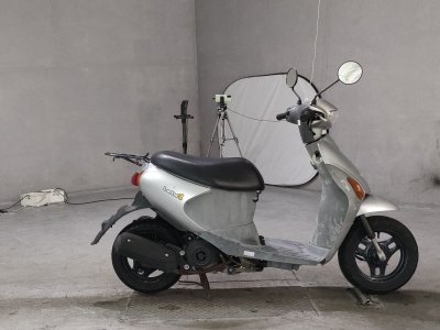 Suzuki LETS4
