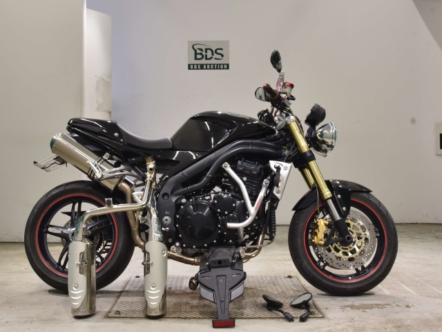 Triumph SPEED TRIPLE 2005