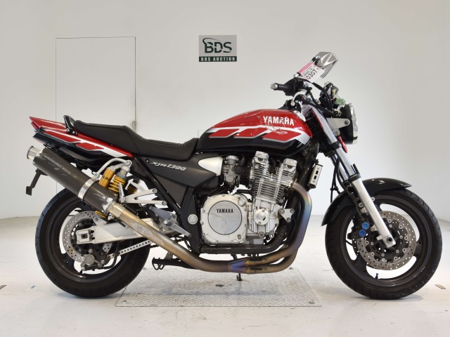 Yamaha XJR1300 2001