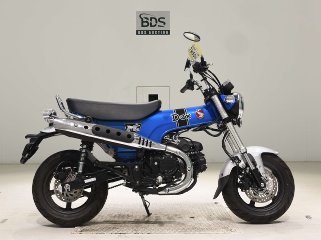 Honda DAX125 2022