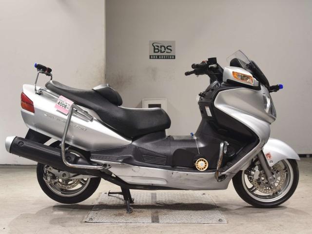 Suzuki SKYWAVE 650K 2005