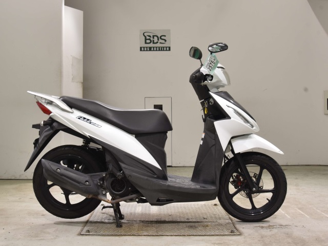 Suzuki ADDRESS V110