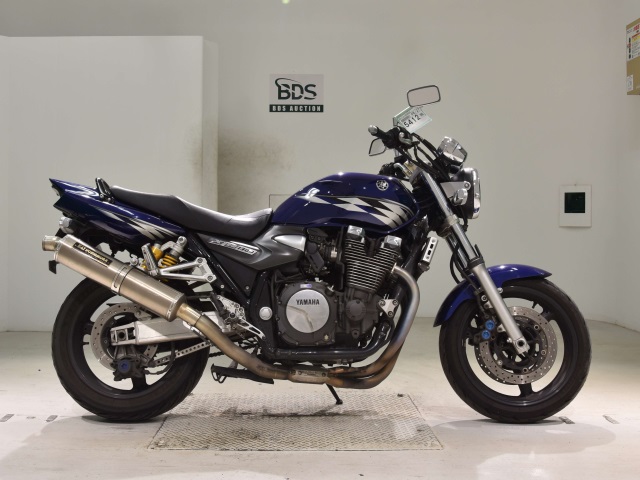 Yamaha XJR1300 2007