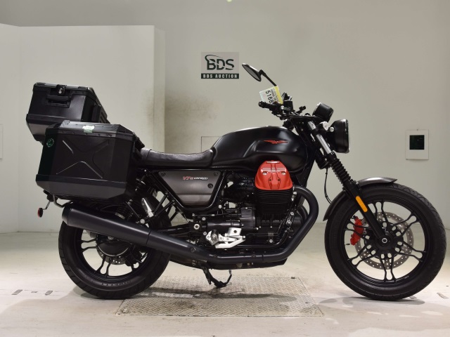 Moto Guzzi V7 3 CARBON 2020