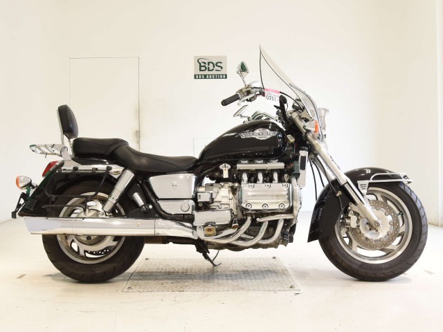 Honda GL1500C F6C VALKYRIE 1997