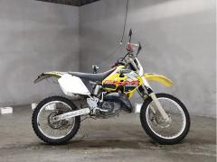 Suzuki RM125