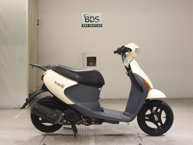 Suzuki LETS4