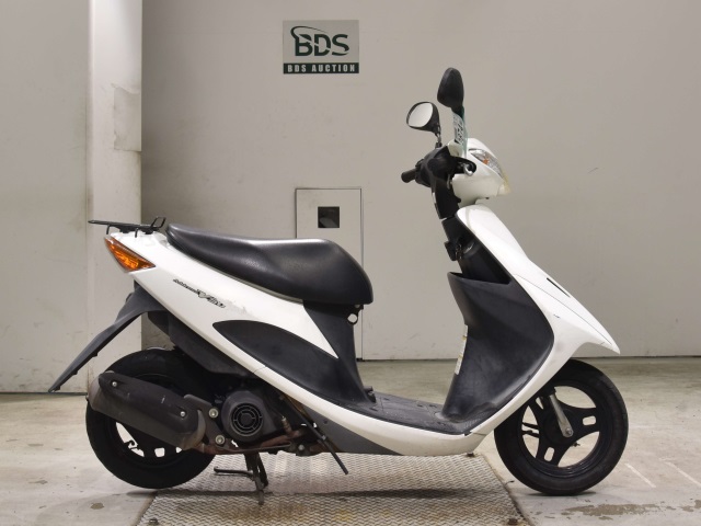 Suzuki ADDRESS V50