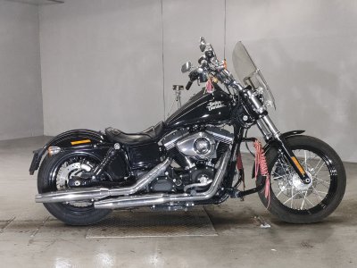 HD STREETBOB FXDB1580 2015