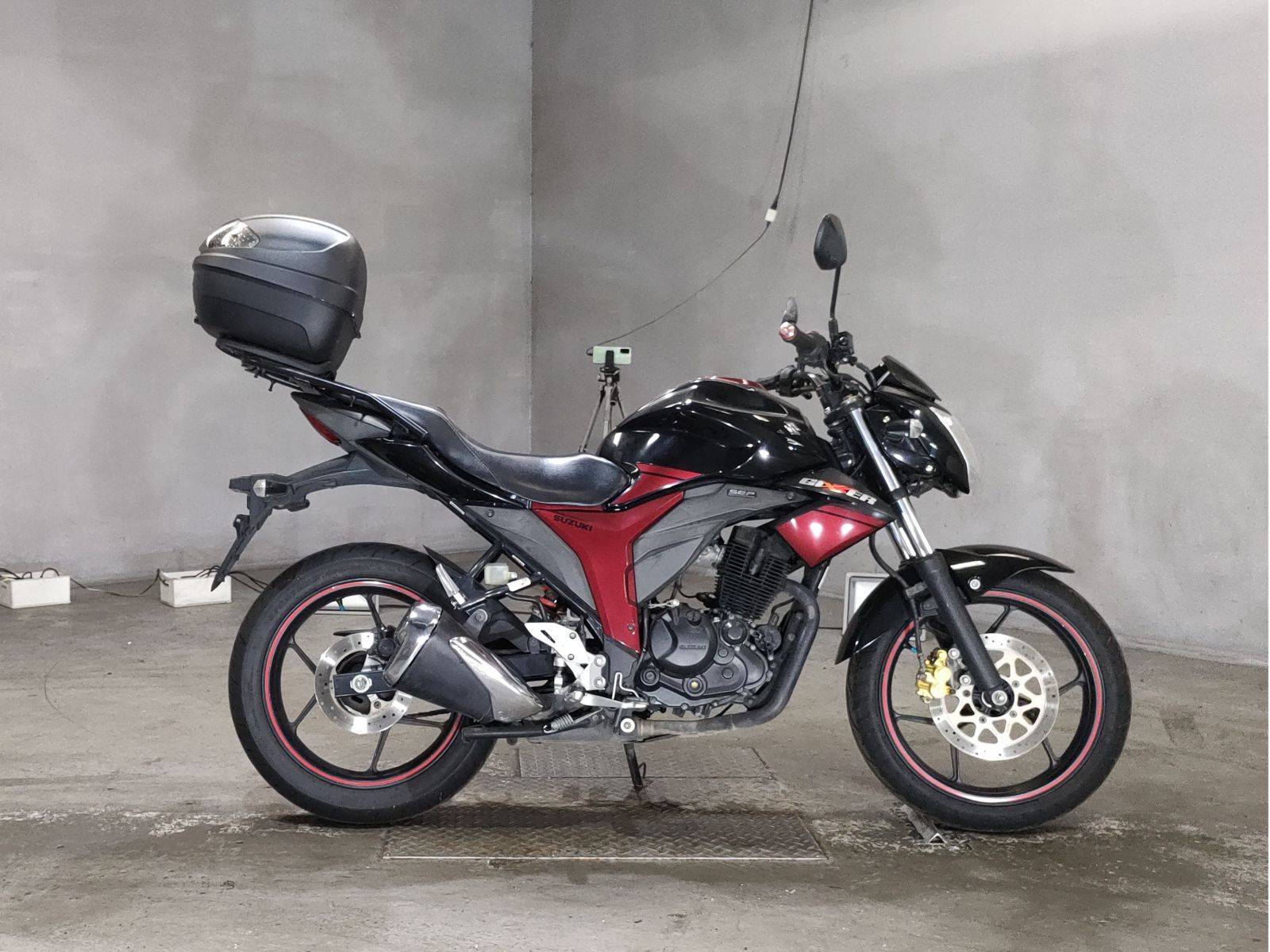 Suzuki GIXXER150