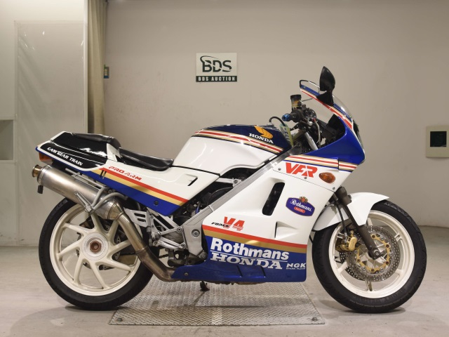 Honda VFR400R 1988