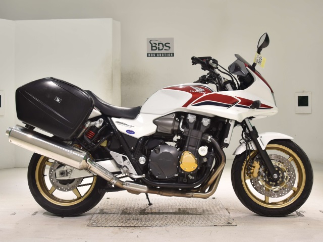 Honda CB1300SF ST 2013
