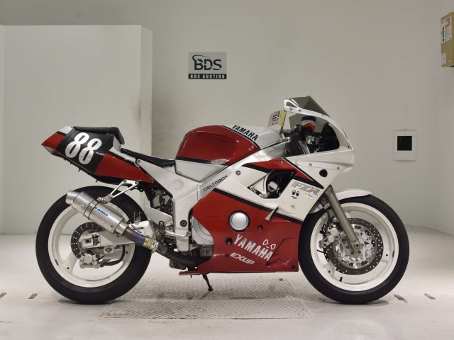 Yamaha FZR400RR 1992