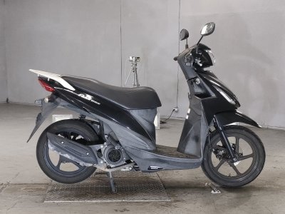 Suzuki ADDRESS V110